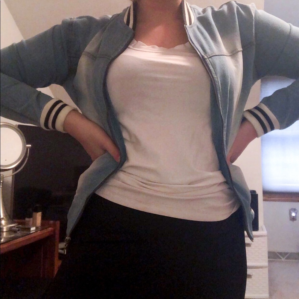 Trendy Vintage Washed Jean Jacket